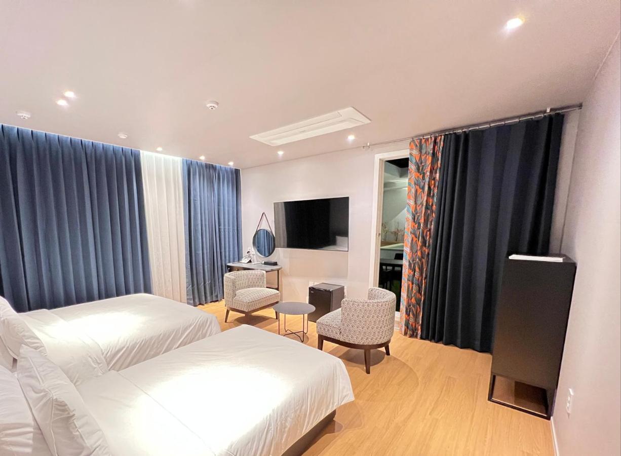 Jinhae Intercity Hotel Changwon Zewnętrze zdjęcie